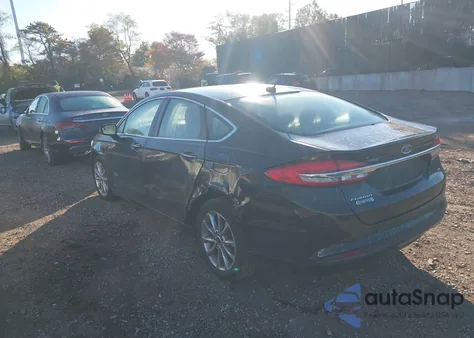 2018 Ford Fusion Energi Se Luxury z USA, uszkodzony, nr VIN 3FA6P0PU2JR274094
